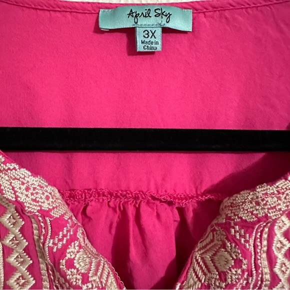 April Sky Fuchsia Embroidered Bell Sleeve Blouse - Picture 5 of 7